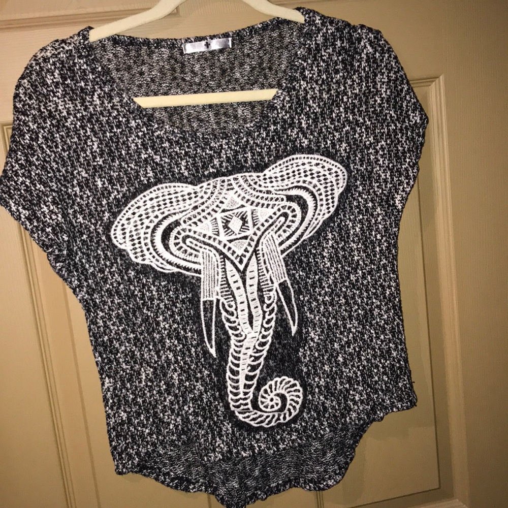 Elephant top! 🐘